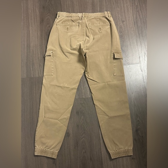 Uniqlo Cargo Joggers - Picture 2 of 5